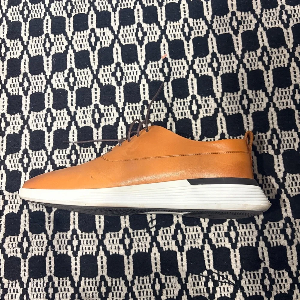 Wolf & Shepherd Leather Oxford Sneakers - Picture 5 of 7